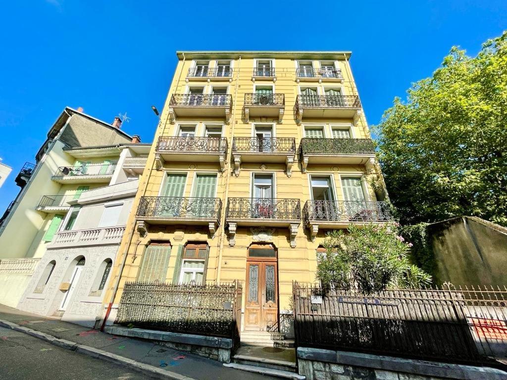 Studio Centre Ville Avec Ascenseur 3Min Des Thermes Aix-les-Bains Exterior photo